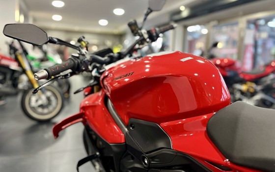 Neufahrzeug Ducati Streetfighter V4 S - Bild 5
