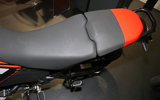 Gebrauchtmotorrad Ducati DesertX - Bild 6