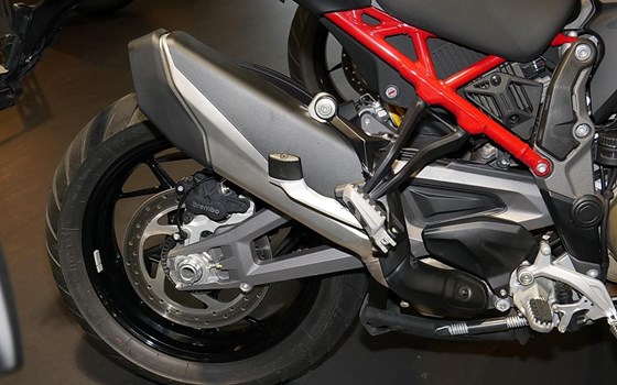 Gebrauchtmotorrad Ducati Multistrada V4 S - Bild 3