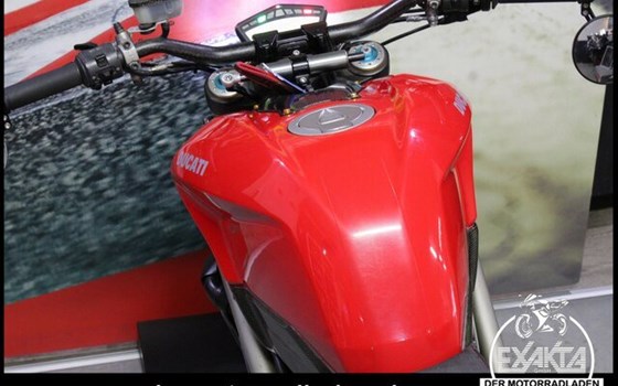 Gebrauchtmotorrad Ducati Streetfighter - Bild 10