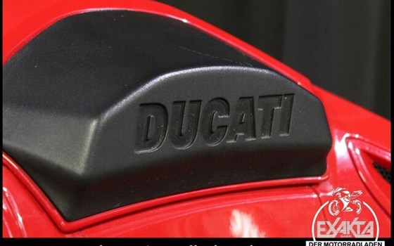Gebrauchtmotorrad Ducati Streetfighter - Bild 30