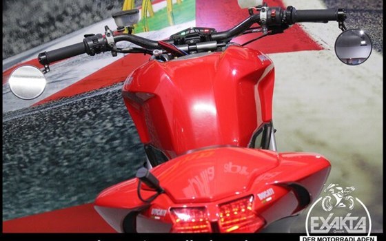 Gebrauchtmotorrad Ducati Streetfighter - Bild 9