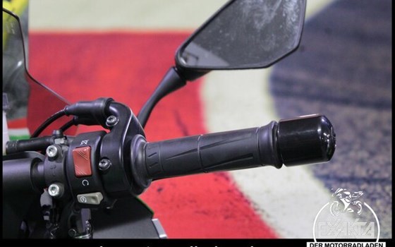 Gebrauchtmotorrad Kawasaki Z1000SX - Bild 17