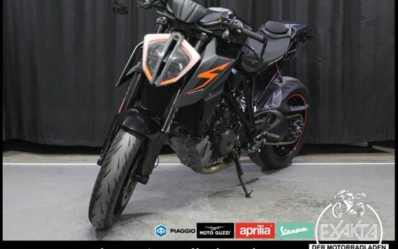 Gebrauchtmotorrad KTM 1290 Super Duke R - Bild 1