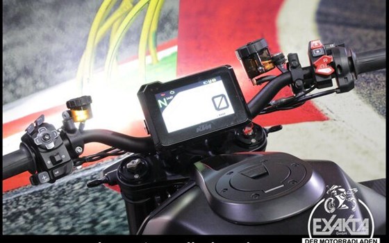 Gebrauchtmotorrad KTM 1290 Super Duke R - Bild 10