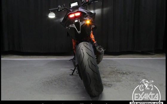 Gebrauchtmotorrad KTM 1290 Super Duke R - Bild 22