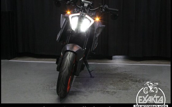 Gebrauchtmotorrad KTM 1290 Super Duke R - Bild 23