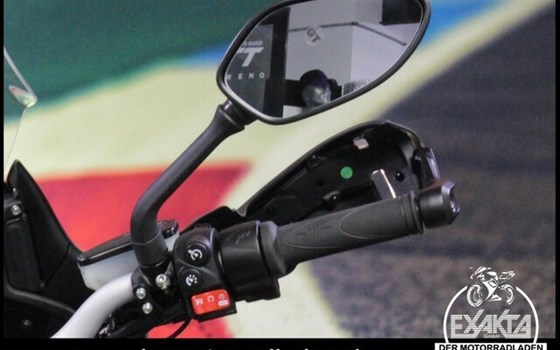 Gebrauchtmotorrad MV Agusta Turismo Veloce 800 Lusso SCS - Bild 16