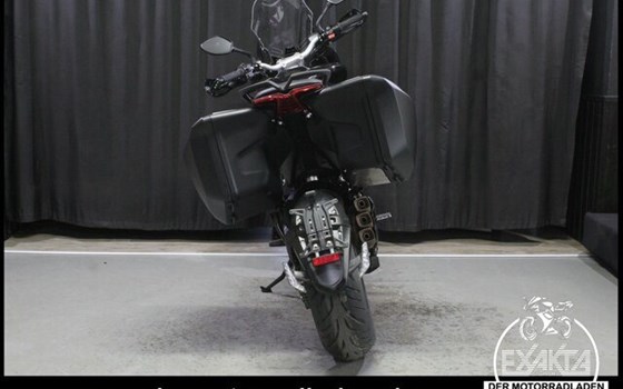 Gebrauchtmotorrad MV Agusta Turismo Veloce 800 Lusso SCS - Bild 4