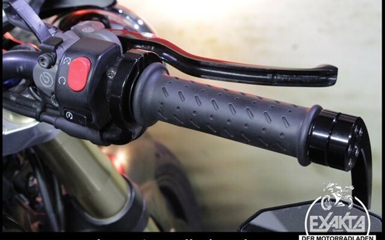 Gebrauchtmotorrad Triumph Speed Triple 1050 - Bild 19