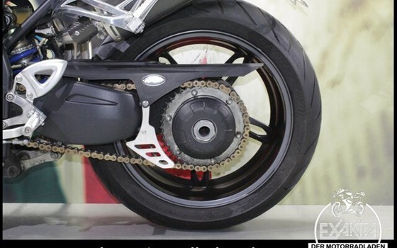 Gebrauchtmotorrad Triumph Speed Triple 1050 - Bild 23