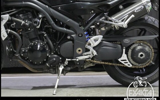 Gebrauchtmotorrad Triumph Speed Triple 1050 - Bild 24