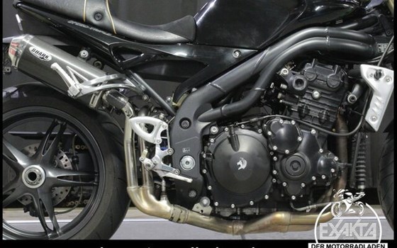 Gebrauchtmotorrad Triumph Speed Triple 1050 - Bild 26
