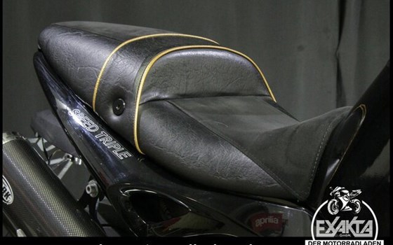 Gebrauchtmotorrad Triumph Speed Triple 1050 - Bild 28