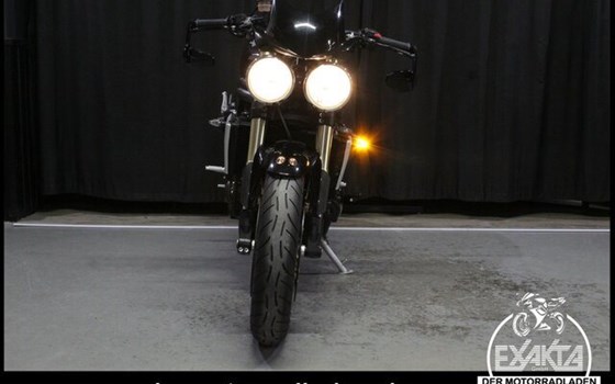 Gebrauchtmotorrad Triumph Speed Triple 1050 - Bild 30