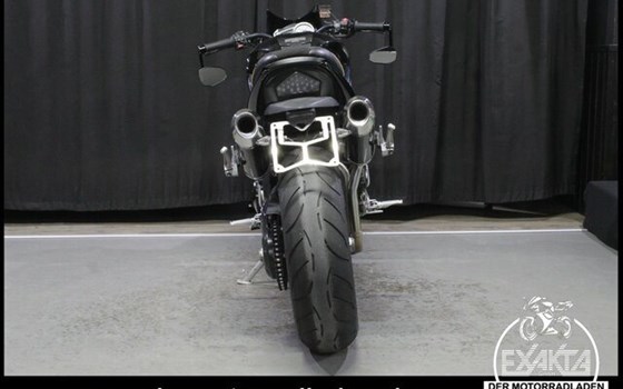 Gebrauchtmotorrad Triumph Speed Triple 1050 - Bild 4