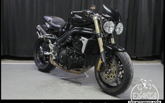 Gebrauchtmotorrad Triumph Speed Triple 1050 - Bild 7