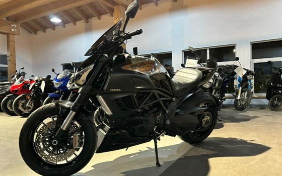 Gebrauchtmotorrad Ducati Diavel 1200 - Bild 2