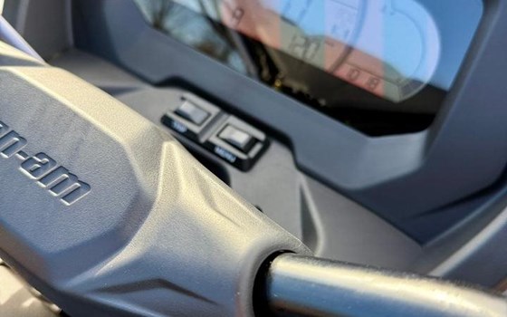 Neufahrzeug Can-Am Outlander MAX XT 850 - Bild 14