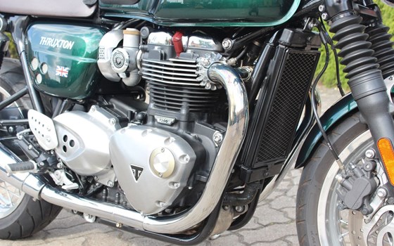 Gebrauchtmotorrad Triumph Thruxton 1200 - Bild 10
