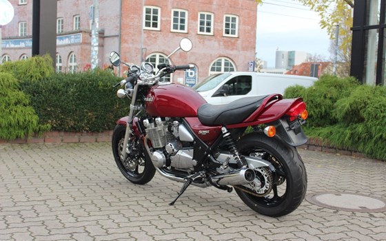 Gebrauchtmotorrad Kawasaki Zephyr 1100 - Bild 6