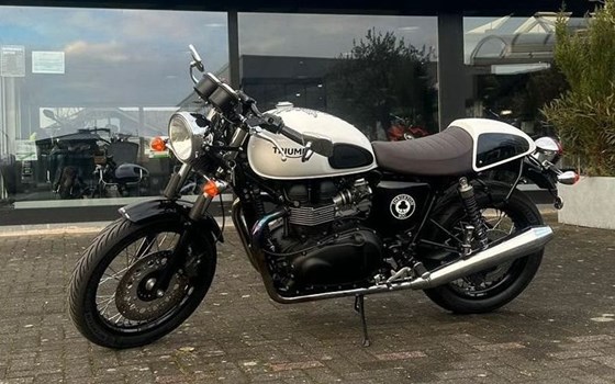 Gebrauchtmotorrad Triumph Thruxton - Bild 1