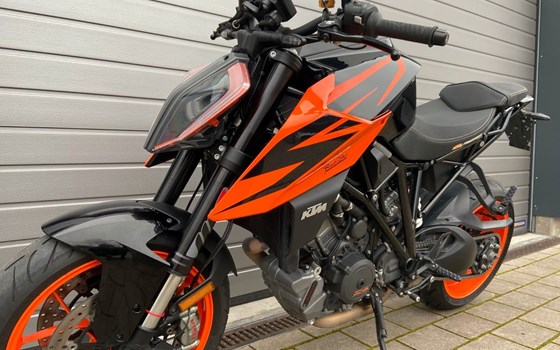 Gebrauchtmotorrad KTM 1290 Super Duke R - Bild 2