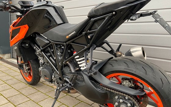 Gebrauchtmotorrad KTM 1290 Super Duke R - Bild 6