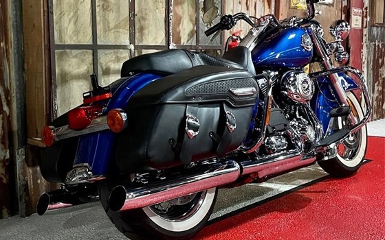 Gebrauchtmotorrad Harley-Davidson Road King Custom FLHRS - Bild 4