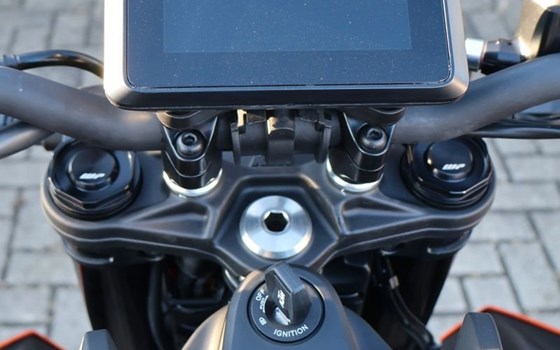 Neufahrzeug KTM 125 Duke - Bild 9