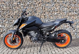 Neumotorrad KTM 790 Duke