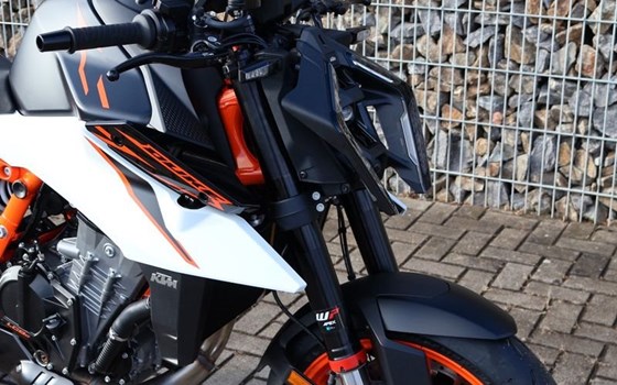 Neufahrzeug KTM 990 Duke R - Bild 16