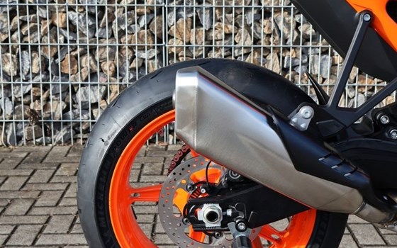 Neufahrzeug KTM 990 Duke R - Bild 18