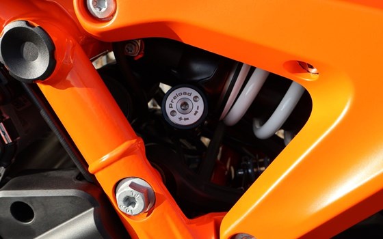 Neufahrzeug KTM 990 Duke R - Bild 5