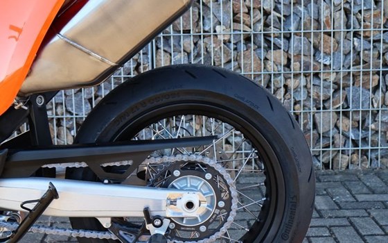 Neufahrzeug KTM 690 SMC R - Bild 4