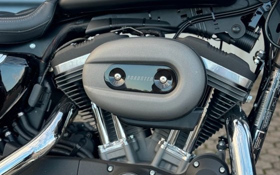 Gebrauchtmotorrad Harley-Davidson Sportster XL 1200CX Roadster - Bild 9