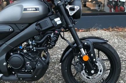 Yamaha XSR125