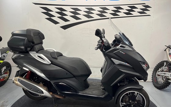 Gebrauchtmotorrad Peugeot Metropolis SW - Bild 10