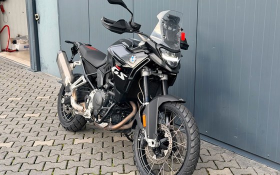 Gebrauchtmotorrad BMW F 900 GS - Bild 3