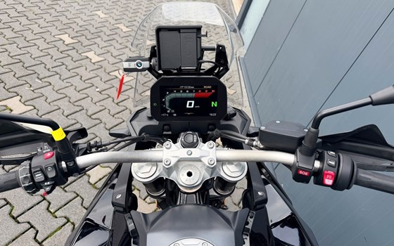 Gebrauchtmotorrad BMW F 900 GS - Bild 5