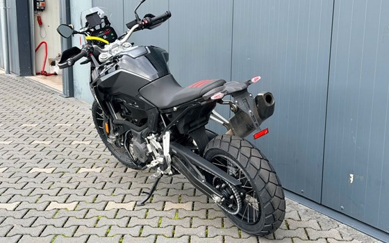 Gebrauchtmotorrad BMW F 900 GS - Bild 8