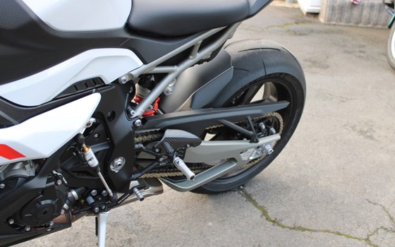 Gebrauchtmotorrad BMW S 1000 RR - Bild 15