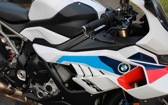 Gebrauchtmotorrad BMW S 1000 RR - Bild 9