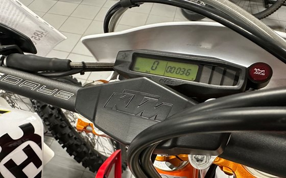 Neufahrzeug KTM 250 EXC SIX DAYS - Bild 15