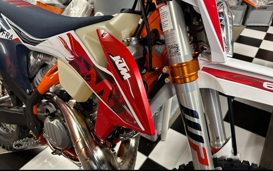 Neufahrzeug KTM 250 EXC SIX DAYS - Bild 7