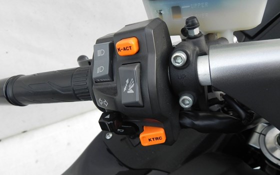 Gebrauchtmotorrad Kawasaki GTR 1400 - Bild 24