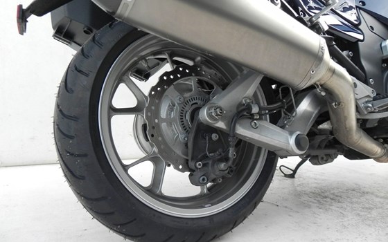 Gebrauchtmotorrad Kawasaki GTR 1400 - Bild 30