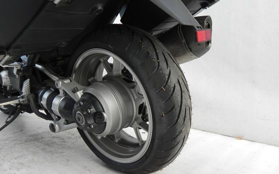 Gebrauchtmotorrad Kawasaki GTR 1400 - Bild 5