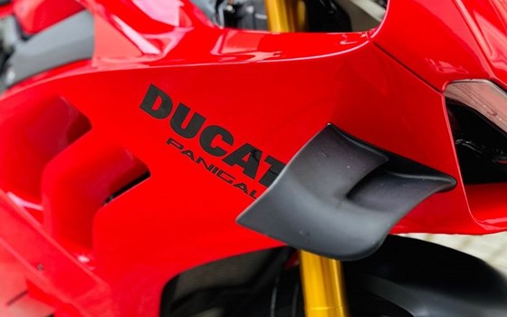 Gebrauchtmotorrad Ducati Panigale V4 S - Bild 5