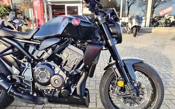 Gebrauchtmotorrad Honda CB1000R Black Edition - Bild 4